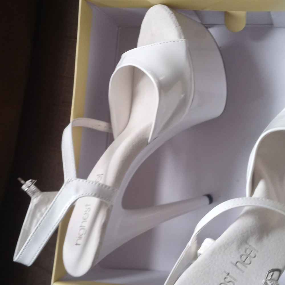 Platform heels